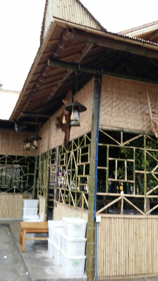 云南餐厅装饰